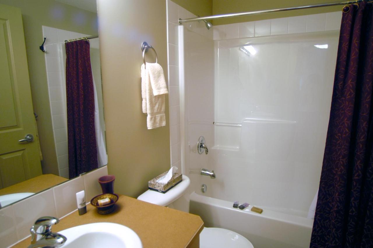 Apartment 411, Antique Heritage Canmore Dış mekan fotoğraf